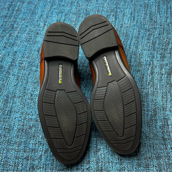 Florsheim Midtown Bike Toe Oxford Dress Shoes in Cognac Smooth Leather - Picture 8 of 9